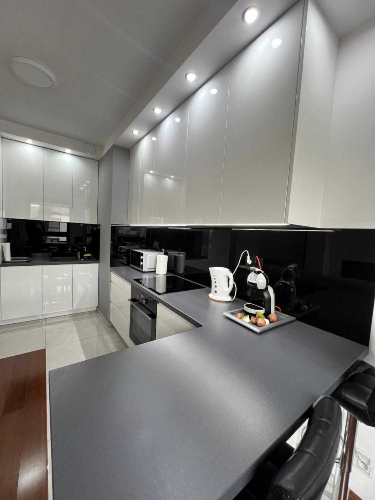 Apartament H&P Silver Varsó Kültér fotó