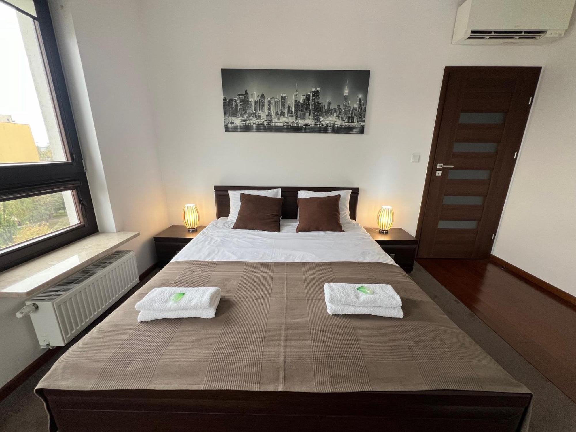 Apartament H&P Silver Varsó Kültér fotó